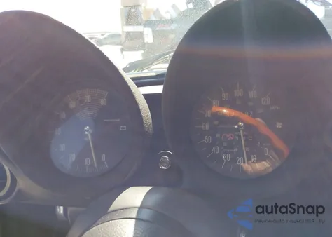 1985 Alfa Romeo Veloce 2000 Spider z USA, uszkodzony, nr VIN ZARBA5419F1023274